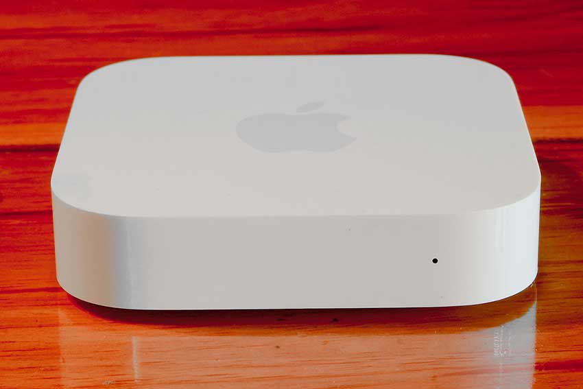 Apple-AirPort-Express-Base-Station-best-