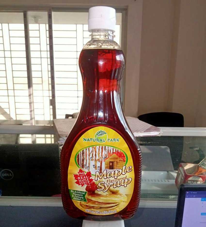 Natural-Park-Maple-Flavoured-Syrup.jpg?1680519754896
