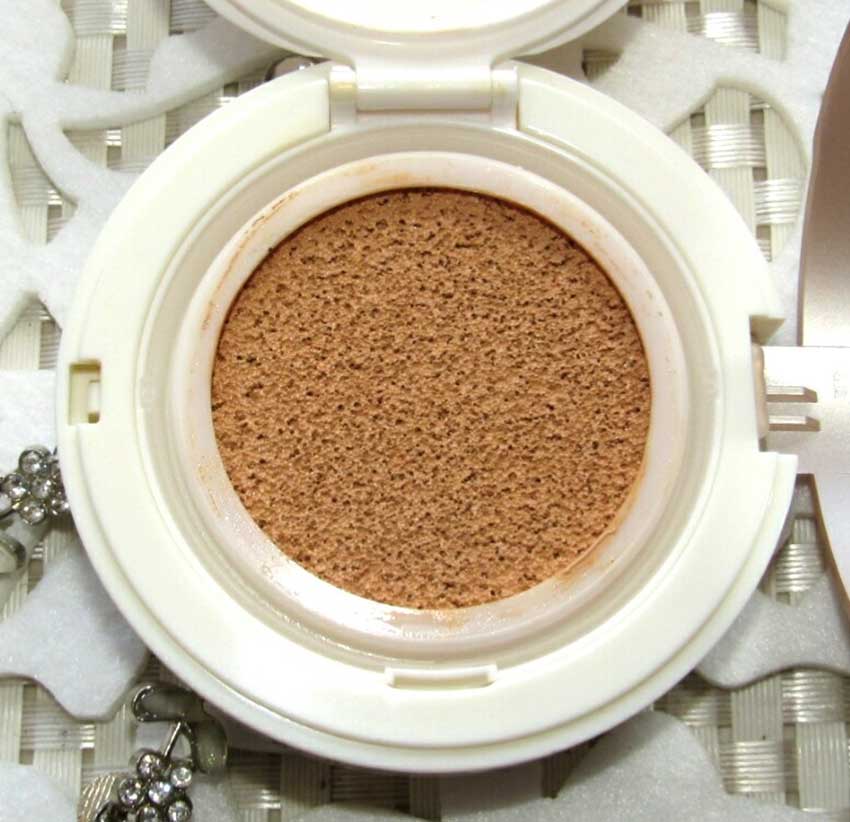 Maybelline-Cushion-Shade-03-Natural-BB-C