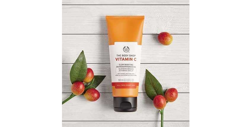 The-Body-Shop-Vitamin-C-Glow-Boosting-Mi