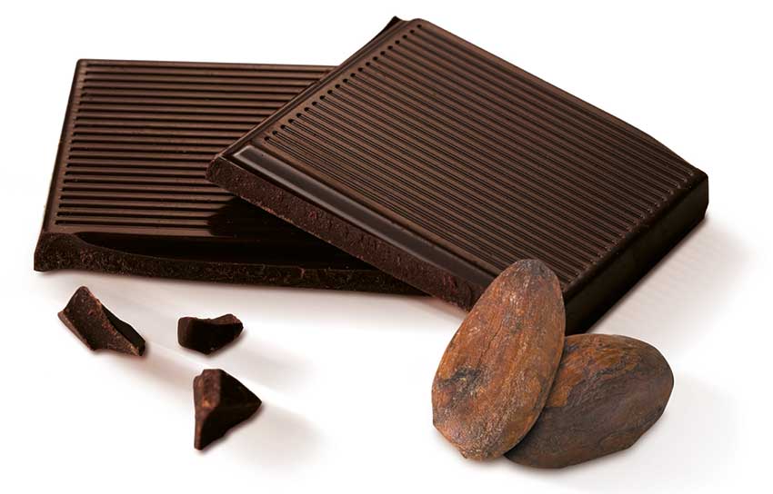 Belgian-Cocoa-Nibs-Dark-Chocolate-Bd.jpg