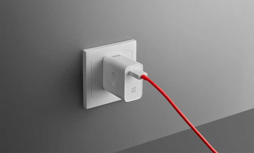 OnePlus-Warp-Charge-Power-Adapter.jpg?1673504613245