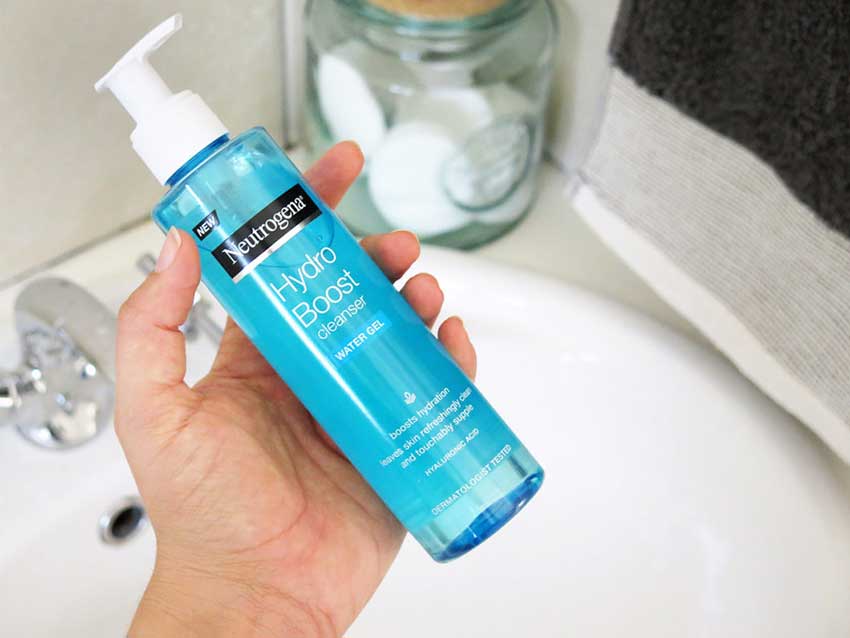 Neutrogena-Hydro-Boost-Water-Gel-Cleanse