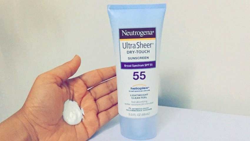 Neutrogena-Ultra-Sheer-Dry-Touch-SPF55-8