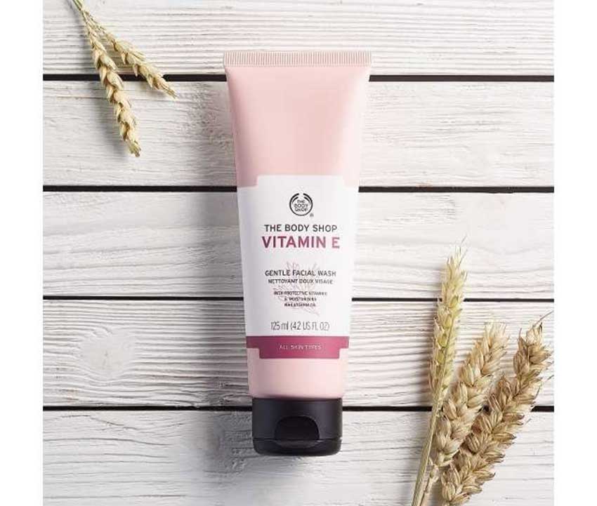 The-Body-Shop-Vitamin-E-Gentle-Facial-Wa