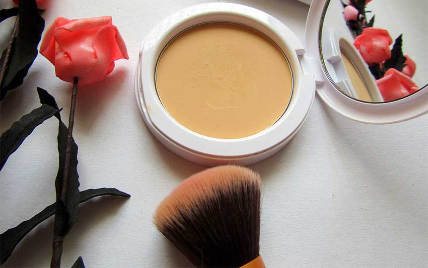 White-Superfresh-Coral-Compacts.jpg?1564