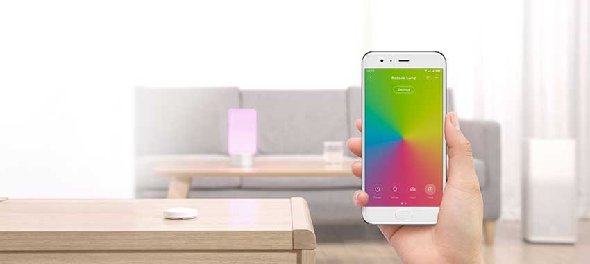 Xiaomi-Mijia-Smart-Bedside-Lamp-1_5.jpg?