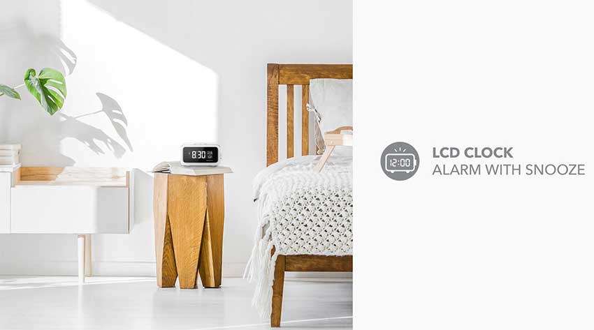 MOMAX-Wireless-Charger-Digital-Clock.jpg