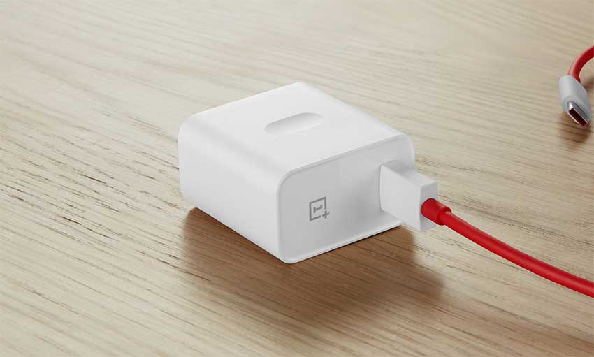OnePlus-Warp-Charge-Power-Adapter.jpg1.j