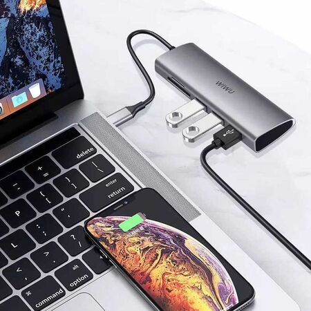 WiWU Alpha 532ST 5 in 1 USB Type-C Hub Adapter
