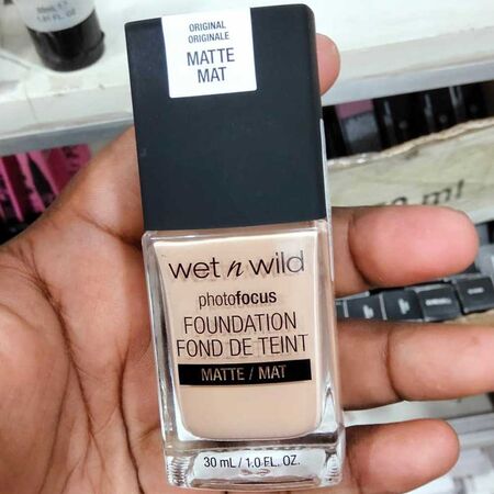 Wet n Wild Photo Focus Matte Foundation Soft Beige 30ml