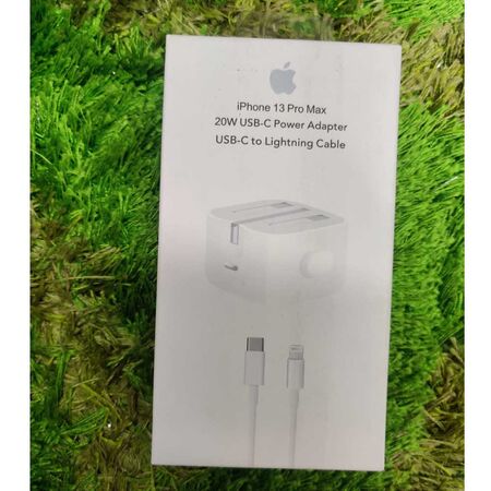 Apple iPhone 13 Pro Max 20W USB-C Power Adapter USB-C to Lightning Cable Box Pakage Apple iPhone 13 Pro Max 20W USB-C Power Adapter USB-C to Lightning Cable Box Pakage