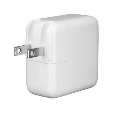 Apple 30W USB-C Power Adapter Apple 30W USB-C Power Adapter