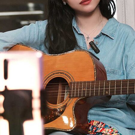 Boya BY-WM3T2-U1 Professional Wireless Lavalier Microphone