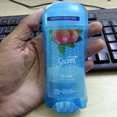 Secret Clear Gel Nectarine Antiperspirant 76ml Secret Clear Gel Nectarine Antiperspirant 76ml
