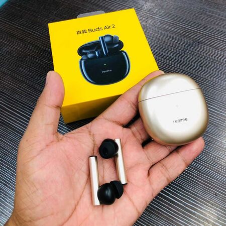 Realme Buds Air 2 with ANC Wireless Earbuds Realme Buds Air 2 with ANC Wireless Earbuds