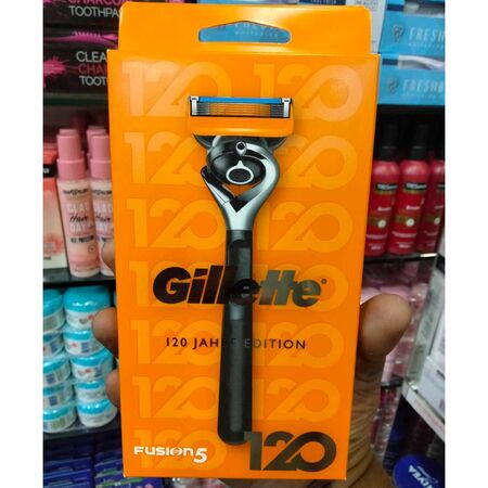 Gillette Fusion 5 Razor Gillette Fusion 5 Razor