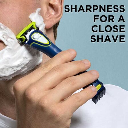 Wilkinson Sword The Face Groomer 2 in 1 Razor & Trimmer