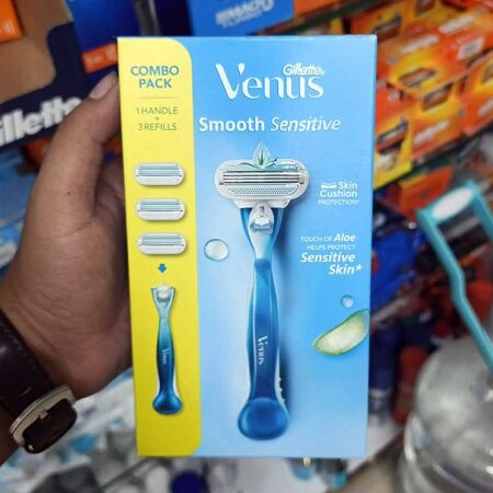 Gillette Venus Smooth Sensitive Combo Pack 1 Handle + 3 Refills