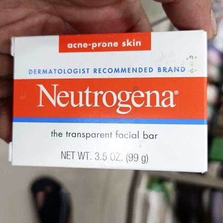 Neutrogena Facial Cleansing Bar for Acne-Prone Skin 99g