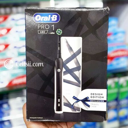 Oral-B Pro 1 680 Electric Toothbrush New Packaging